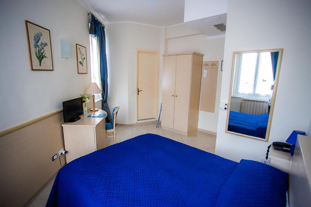 Hotel Nuovo Al Mare Alassio Exterior photo