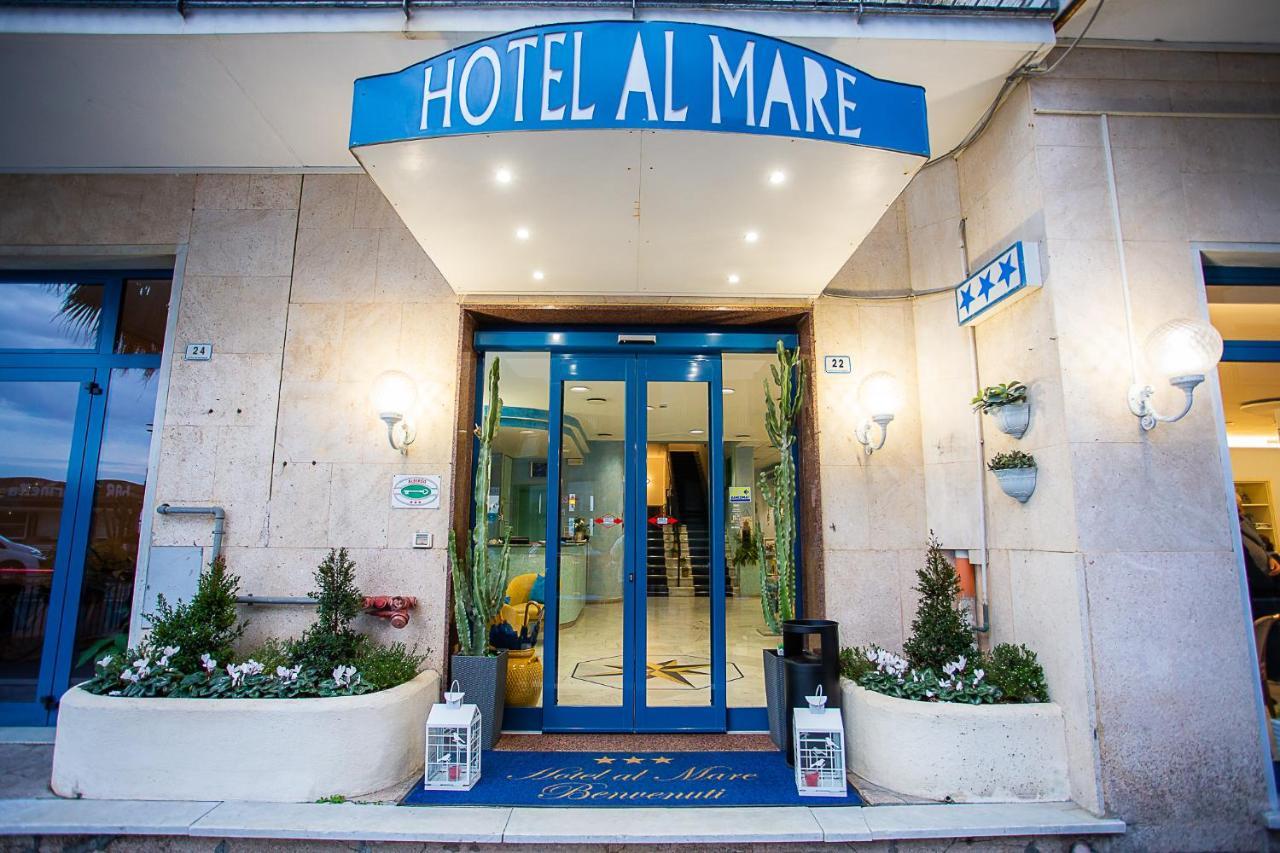 Hotel Nuovo Al Mare Alassio Exterior photo