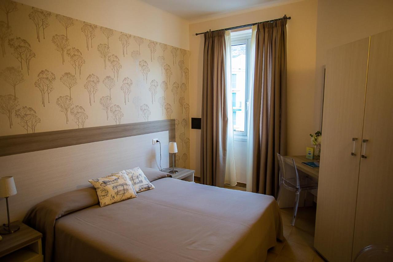 Hotel Nuovo Al Mare Alassio Exterior photo